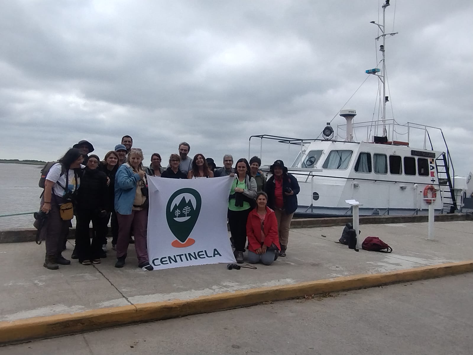 Navegaci&oacute;n y observaci&oacute;n de aves en el Tuy&uacute;, litoral bonaerense