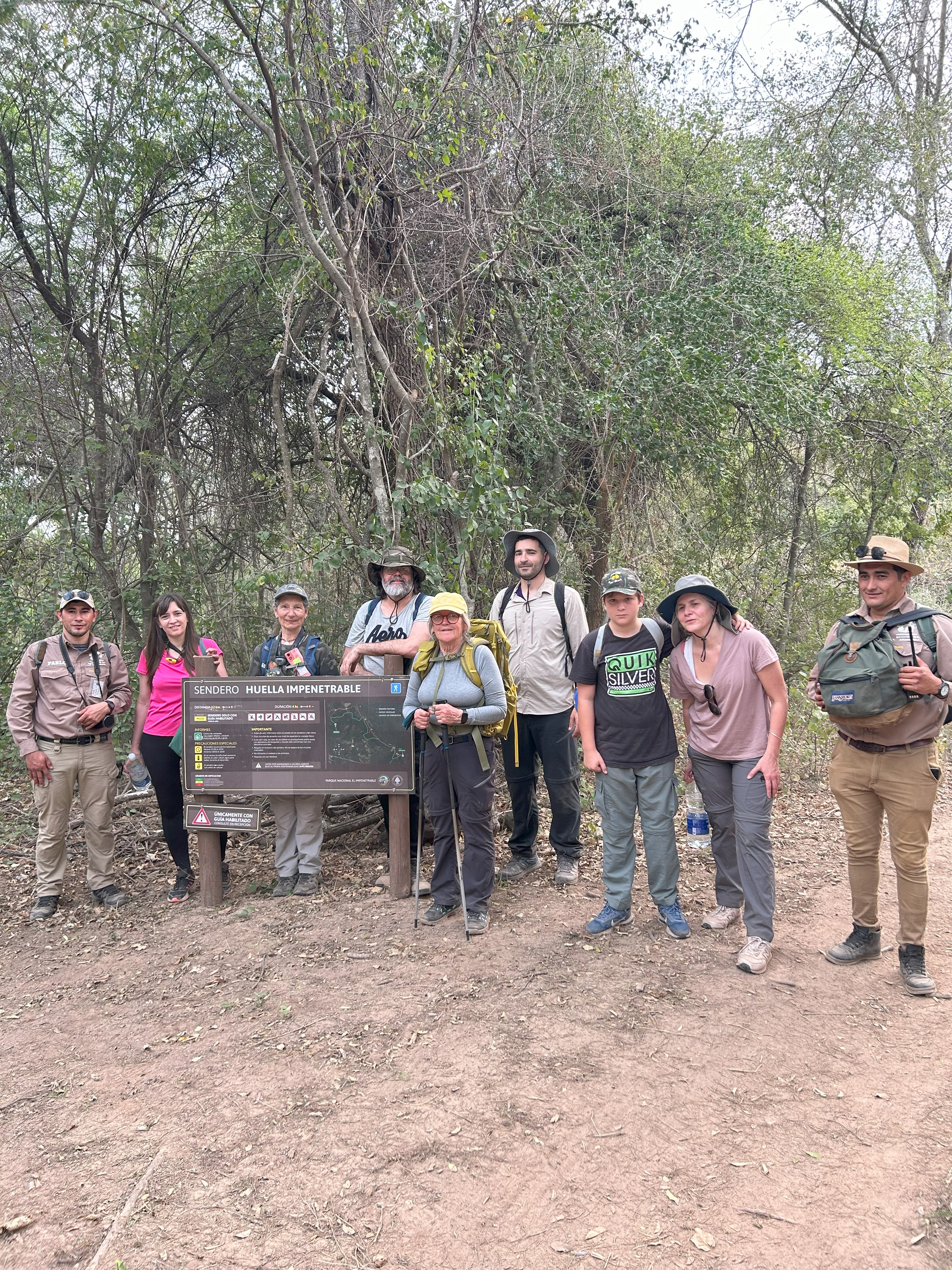 Trilha em El Impenetrable, Centinela Explora
